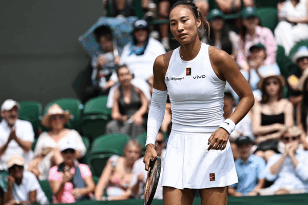 Wimbledon Shocker: Olympic Champ Zheng Out Early as Chinaโs Hopes Shift ๐ฑ๐พ Wimbledon Shocker: Olympic Champ Zheng Out Early as Chinaโs Hopes Shift ๐ฑ๐พ