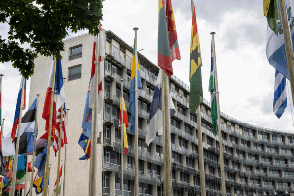 🌍 U.S. UNESCO Exit: World Says 'Not Surprised' in Global Poll