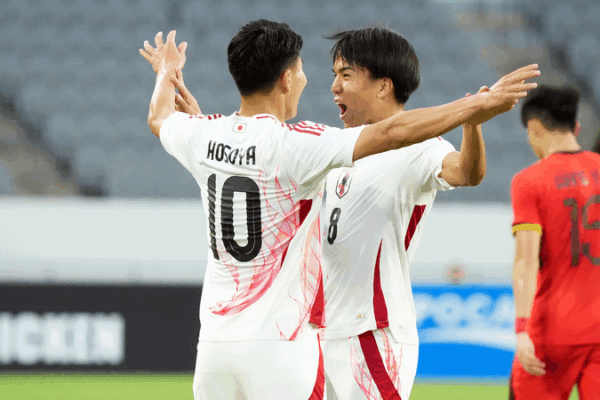 China’s Football Team Falls to Japan in East Asian Cup Clash ⚽🇯🇵 China's Football Team Falls to Japan in East Asian Cup Clash ⚽🇯🇵