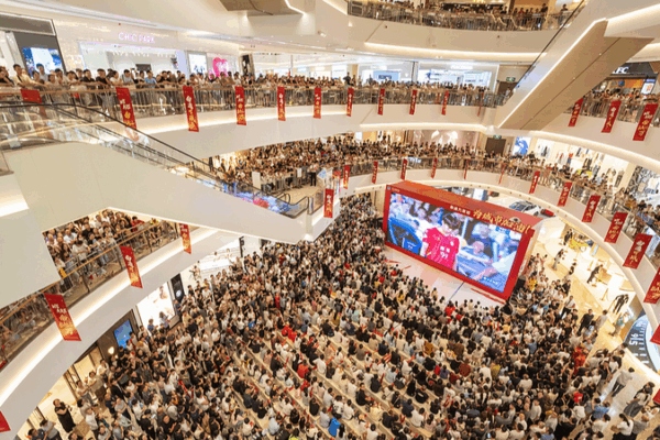 China’s Domestic Boom: How Football & Food Fuel Economic Growth ⚽️🍜 China’s Domestic Boom: How Football & Food Fuel Economic Growth ⚽️🍜