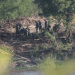 EYVWEAWQBV1S5YNGMSI6 - 🌍NewspaperAmigo – Your Global News Buddy 🗞️ Texas Flooding Death Toll Surpasses 100 Over July 4 Weekend 🌧️💔