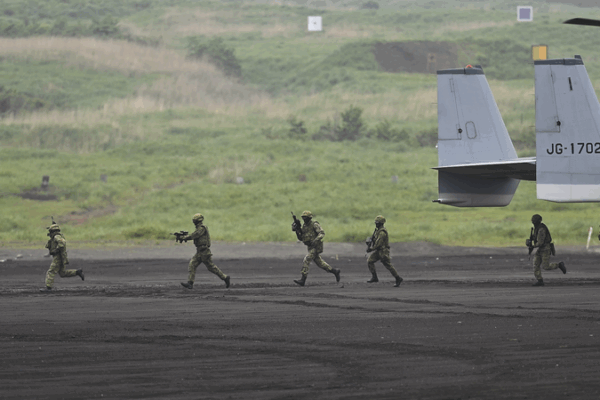 Japan’s Defense Moves Spark Global Alarm π¨π Japan's Defense Moves Spark Global Alarm π¨π