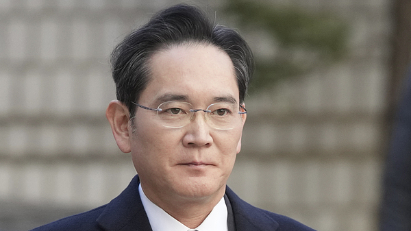 Samsung Chairman Cleared in Decade-Long Legal Battle 🏛️💼 Samsung Chairman Cleared in Decade-Long Legal Battle 🏛️💼