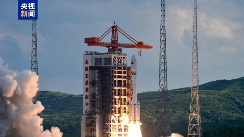 China Blasts Off New Satellite Internet Fleet 🛰️✨ China Blasts Off New Satellite Internet Fleet 🛰️✨