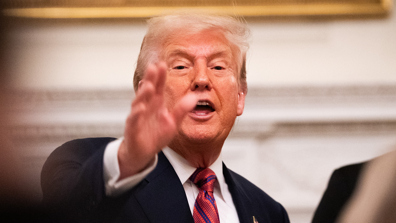 Harvard vs. Trump: Campus Clash Over Funding & Free Speech 🎓⚖️ Harvard vs. Trump: Campus Clash Over Funding & Free Speech 🎓⚖️