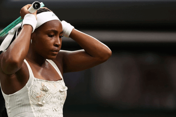 Wimbledon Shocker: Coco Gauff Out Early as Swiatek Makes History ๐ฑ๐พ Wimbledon Shocker: Coco Gauff Out Early as Swiatek Makes History ๐ฑ๐พ