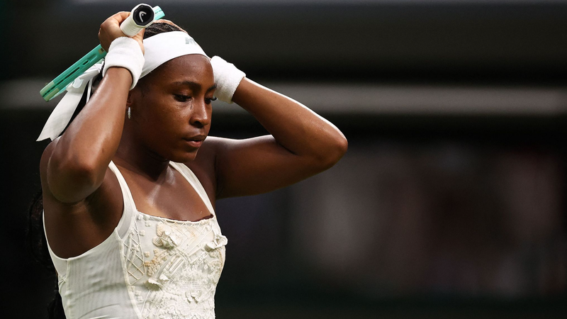 HZ0A2IDV6CN5I1QVSQT5 - 🌍NewspaperAmigo – Your Global News Buddy 🗞️ Wimbledon Shocker: Coco Gauff Out Early as Swiatek Makes History 🌱🎾
