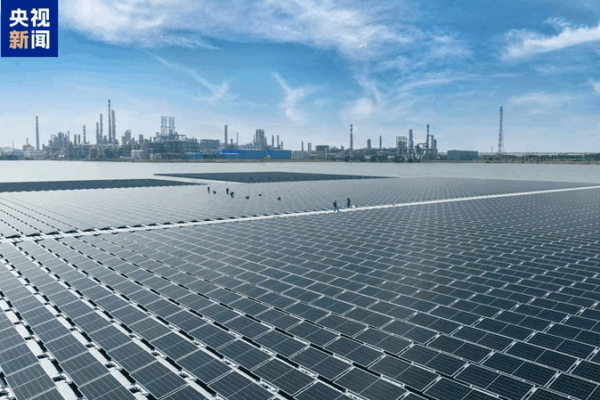 China Launches First Offshore Floating Solar Farm 🌞🌊 China Launches First Offshore Floating Solar Farm 🌞🌊