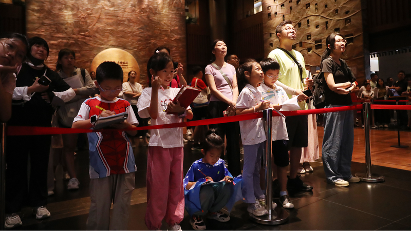 Chinaโs Archaeological Museum Sees Summer Surge of Young Explorers ๐๏ธ๐ง๐ฆ Chinaโs Archaeological Museum Sees Summer Surge of Young Explorers ๐๏ธ๐ง๐ฆ