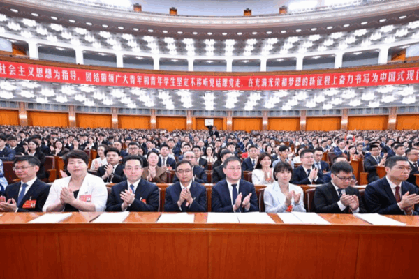 Xi Calls on Youth to Lead Reform & Innovation 🌟🇨🇳 Xi Calls on Youth to Lead Reform & Innovation 🌟🇨🇳