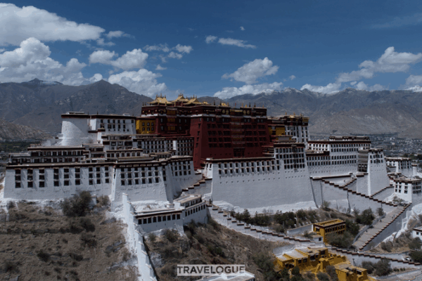 Potala Palace: A 1,300-Year-Old Sanctuary in the Sky 🏔️✨ Potala Palace: A 1,300-Year-Old Sanctuary in the Sky 🏔️✨