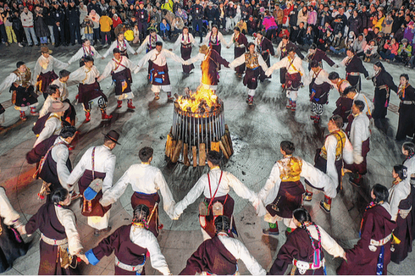 Xi’s Ethnic Unity Vision Goes Multilingual ππ Xi's Ethnic Unity Vision Goes Multilingual ππ