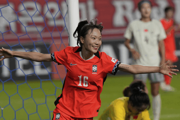🇨🇳⚽ China & South Korea Battle to Thrilling 2-2 Draw in Women’s East Asian Cup Opener! 🇨🇳⚽ China & South Korea Battle to Thrilling 2-2 Draw in Women's East Asian Cup Opener!