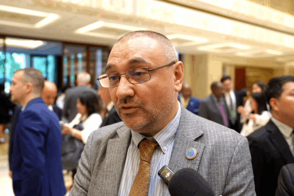 Bulgarian Official Champions Peace at Beijing Global Dialogue 🌍✌️ Bulgarian Official Champions Peace at Beijing Global Dialogue 🌍✌️ video poster