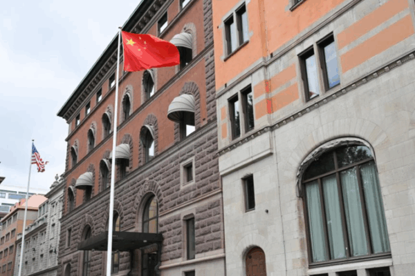 U.S. & China Hit Pause on Tariffs: What’s Next for Trade? 🌏💼