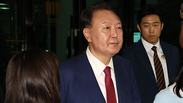 South Korea’s Ex-Leader Faces Treason Probe Over Alleged Drone Plot 🚁⚖️ South Korea's Ex-Leader Faces Treason Probe Over Alleged Drone Plot 🚁⚖️
