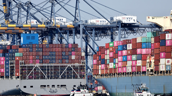 U.S. Tariff Deadline Sparks Global Talks & Poll ππ U.S. Tariff Deadline Sparks Global Talks & Poll ππ