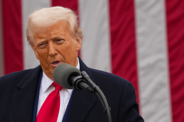 🌍 Trade Tensions Rise as US Tariff Deadline Looms: Global Powers Stand Firm