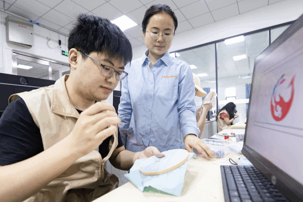 China Launches AI Training Courses to Boost Future Skills 🚀📚 China Launches AI Training Courses to Boost Future Skills 🚀📚