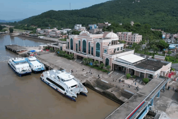 Typhoon Wipha Slams Southern China ππ§οΈ Typhoon Wipha Slams Southern China ππ§οΈ