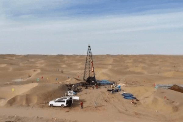 China Strikes Uranium Gold in Desert Depths 🌍⛏️ China Strikes Uranium Gold in Desert Depths 🌍⛏️