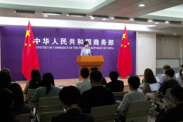 China Warns Against Trade Deals That ‘Harm Third Parties’ ๐จ๐ China Warns Against Trade Deals That 'Harm Third Parties' ๐จ๐ video poster