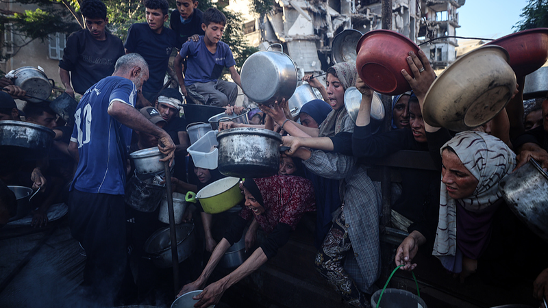 S1WKET84KTSHKEV9HTF2 - 🌍NewspaperAmigo – Your Global News Buddy 🗞️ Gaza Aid Tragedy: 93 Killed in Israeli Fire, UN Sounds Alarm 🚨🍉