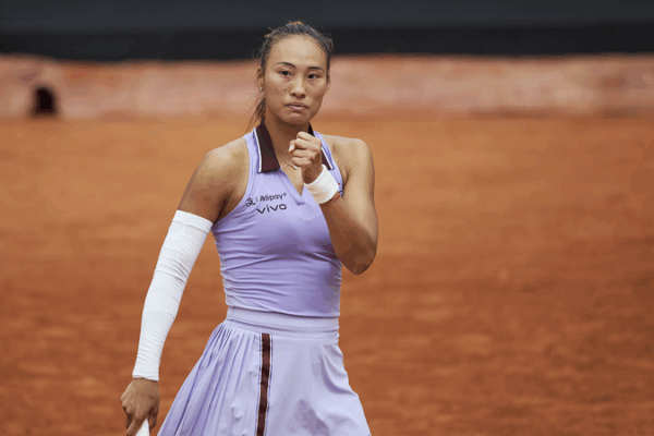 🎾 Zheng Qinwen Vows Strong Comeback After Surgery: ‘Wait for Me!’ 🎾 Zheng Qinwen Vows Strong Comeback After Surgery: 'Wait for Me!'