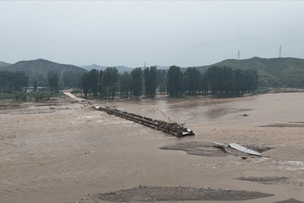 China Battles Severe Flooding as Rescue Efforts Intensify ๐ง๏ธ๐ China Battles Severe Flooding as Rescue Efforts Intensify ๐ง๏ธ๐