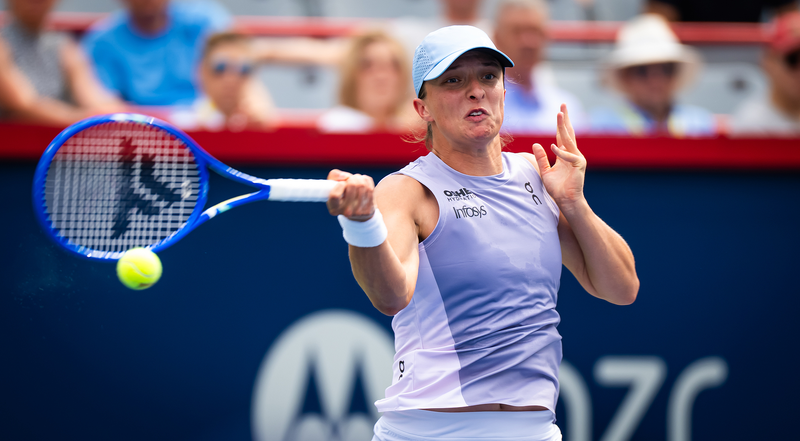 ๐พ Swiatek Dominates, Osaka Stages Epic Comeback at Canadian Open ๐พ Swiatek Dominates, Osaka Stages Epic Comeback at Canadian Open