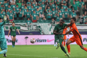 Beijing Guoan Tops CSL Table 🏆 as Rivals Clash in Thrilling Matches