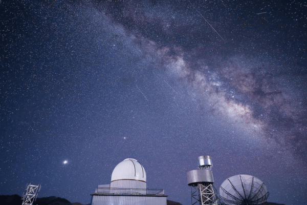 China’s High-Altitude Telescope Hunts Big Bang’s Ancient Echoes 🌌🔭