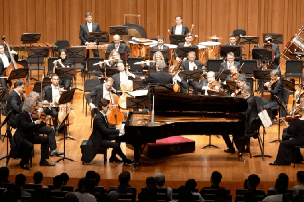 🎻 St. Petersburg Philharmonic Wows China with Rachmaninoff Tour 🌏 🎻 St. Petersburg Philharmonic Wows China with Rachmaninoff Tour 🌏 video poster