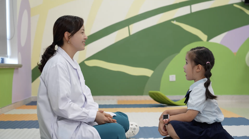 China & UK Team Up to Fight Rare Childhood Diseases 🌏👩⚕️ China & UK Team Up to Fight Rare Childhood Diseases 🌏👩⚕️ video poster