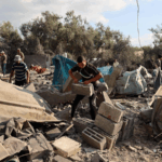 VM9CAVA8OPJX87UD1V33 - 🌍NewspaperAmigo – Your Global News Buddy 🗞️ Gaza Ceasefire Talks Stalled as Strikes Claim 29 Lives 🌍✌️