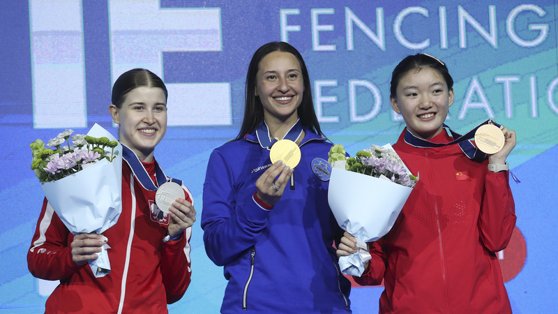 Teen Fencing Star Pan Qimiao Strikes Bronze at Worlds 🌟⚔️ Teen Fencing Star Pan Qimiao Strikes Bronze at Worlds 🌟⚔️