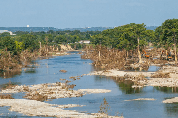 2025 U.S. Floods: Climate Wake-Up Call 🌊⚠️ 2025 U.S. Floods: Climate Wake-Up Call 🌊⚠️