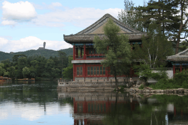 Step into History: Chengde Mountain Resort Blends Imperial Grandeur with Nature 🌿🏯 Step into History: Chengde Mountain Resort Blends Imperial Grandeur with Nature 🌿🏯