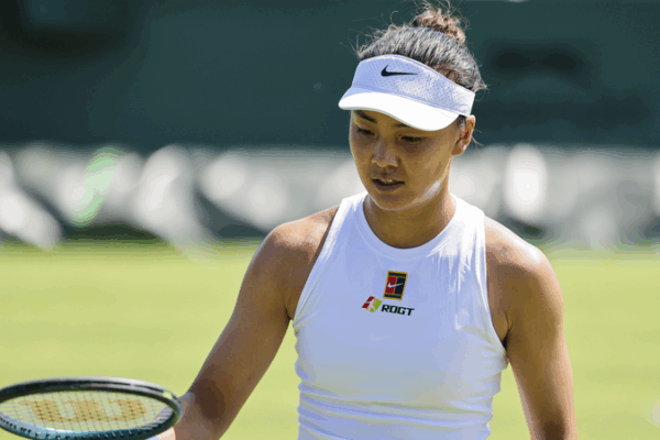 Sabalenka Kicks Off Wimbledon Campaign with Dominant Win 🎾💥