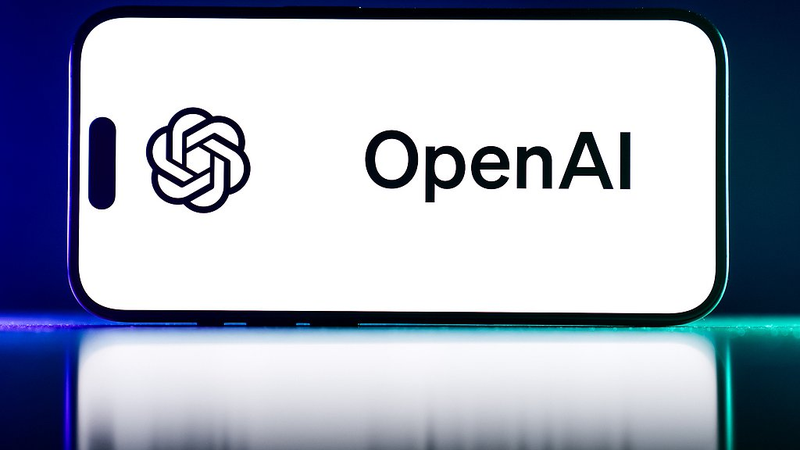 OpenAI Skips Google Chips, Bets on In-House Tech 🚀