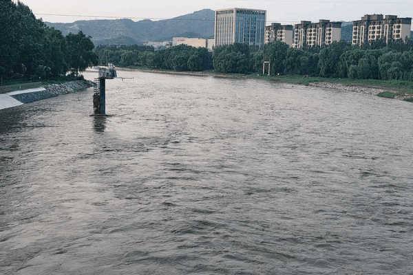 China Battles Extreme Rainfall as Flood Season Peaks ๐ง๏ธ๐จ China Battles Extreme Rainfall as Flood Season Peaks ๐ง๏ธ๐จ