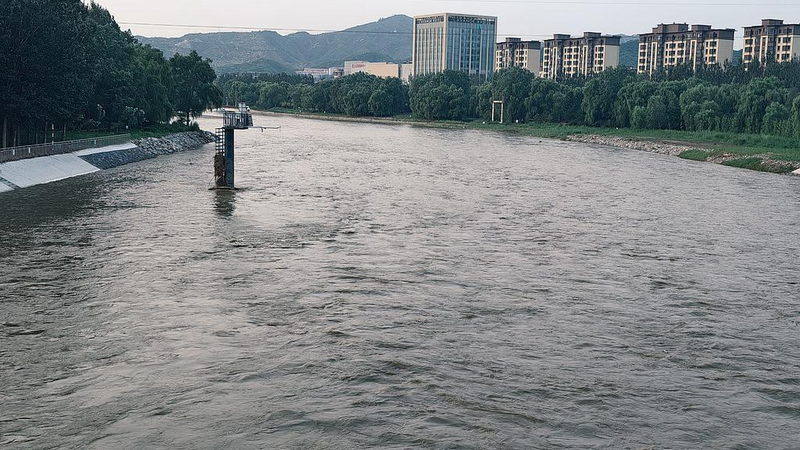 China Battles Extreme Rainfall as Flood Season Peaks 🌧️🚨