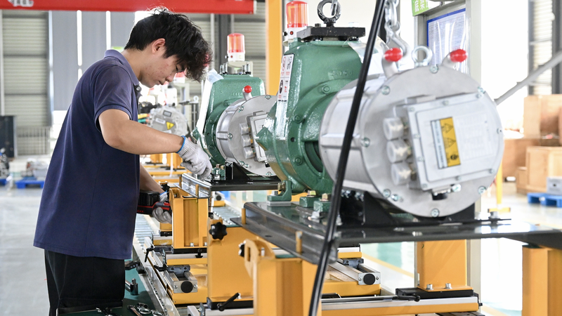 1SMO1Y5KYXIJ1O91IMUW - 🌍NewspaperAmigo – Your Global News Buddy 🗞️ China's Growth Puzzle: Investment vs. Overcapacity Myths 🧩💼