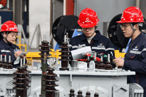 Xi Stresses Private Sector Growth in New Article 🚀📈 Xi Stresses Private Sector Growth in New Article 🚀📈