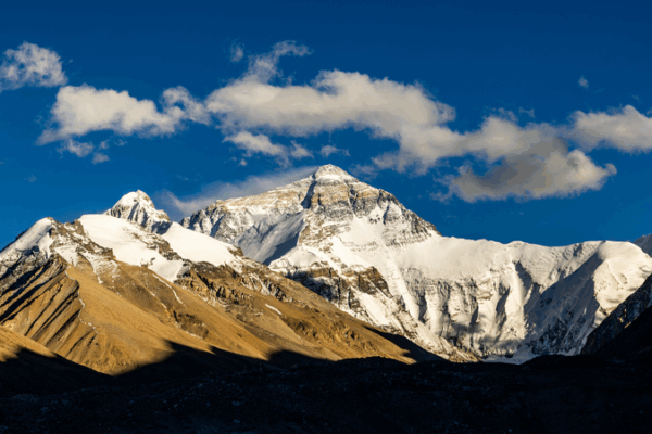 Live: Explore Mount Qomolangma’s Majestic Peaks 🌏❄️ Live: Explore Mount Qomolangma's Majestic Peaks 🌏❄️ video poster