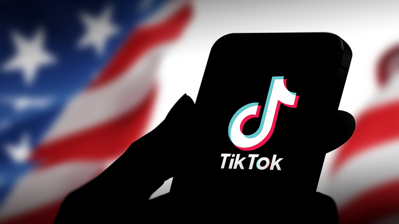White House Joins TikTok Amid Political Drama 🎥🇺🇸