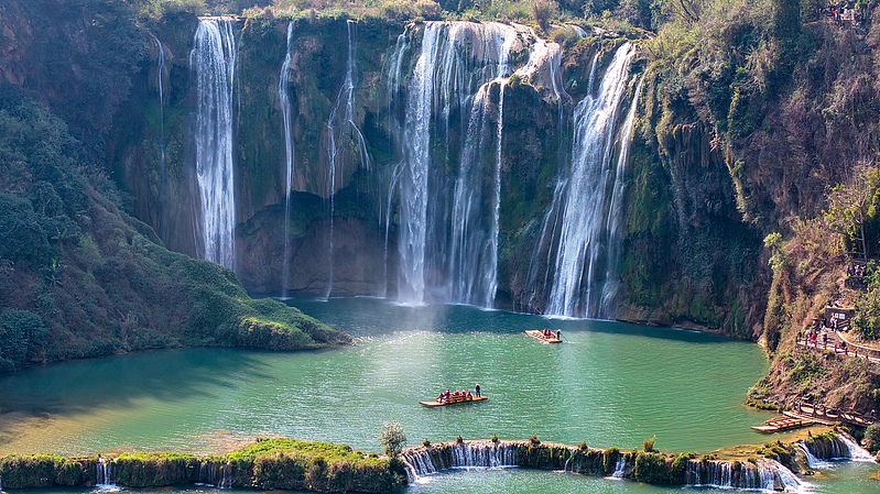 6DRDCU89VGG0QFV2X1DR - 🌍NewspaperAmigo – Your Global News Buddy 🗞️ Discover Yunnan's Hidden Gem: The Majestic Jiulong Waterfalls 🌊✨ video poster