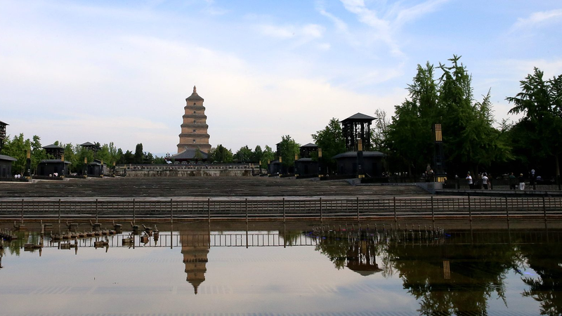 Exploring Xi'an's Dayan Pagoda: A Tang Dynasty Marvel 🌏✨ video poster