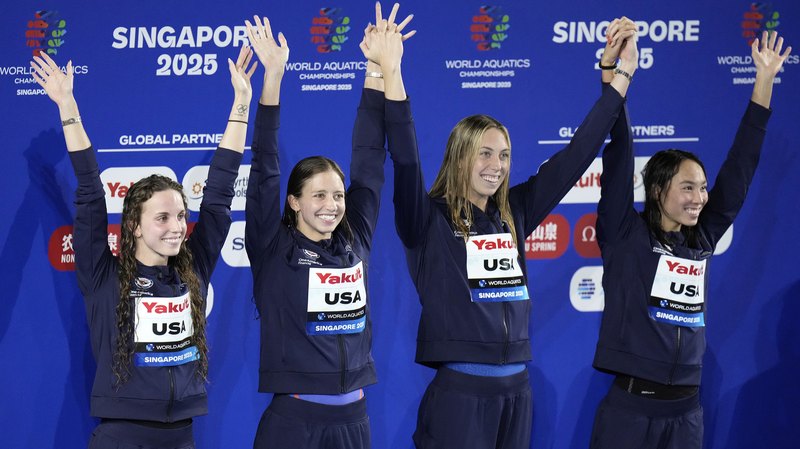 7NMM0D9BA4G831MPREQ8 - 🌍NewspaperAmigo – Your Global News Buddy 🗞️ USA Smashes World Record at World Aquatics Championships 🏊♀️💥