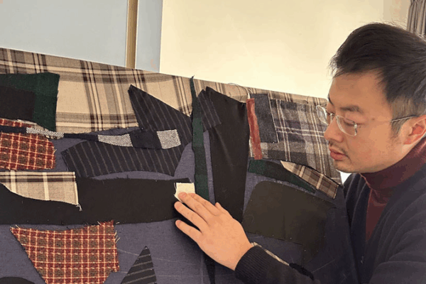 🌍 Chinese Artist Weaves Climate Action into Venice Fabric Maps 🎨 🌍 Chinese Artist Weaves Climate Action into Venice Fabric Maps 🎨